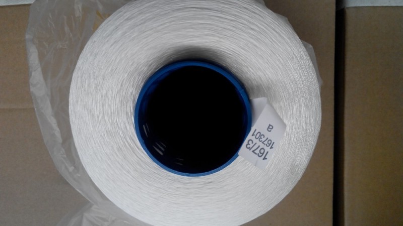 明るい1.0kg生の白原料ポリエステルミシン糸-縫い糸問屋・仕入れ・卸・卸売り