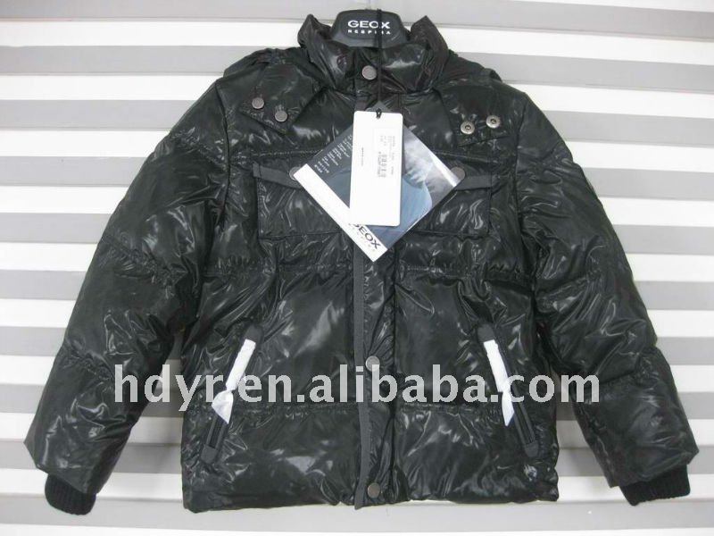 ファッション冬の2015boy'sのダウンジャケットの羽-キッズ服　ジャケット問屋・仕入れ・卸・卸売り