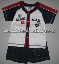 赤ん坊のスポーツ服子ども服セットの子供の服の男の子のtシャツとセット赤ちゃんが着ているスポーツショーツ-キッズ服　セット問屋・仕入れ・卸・卸売り