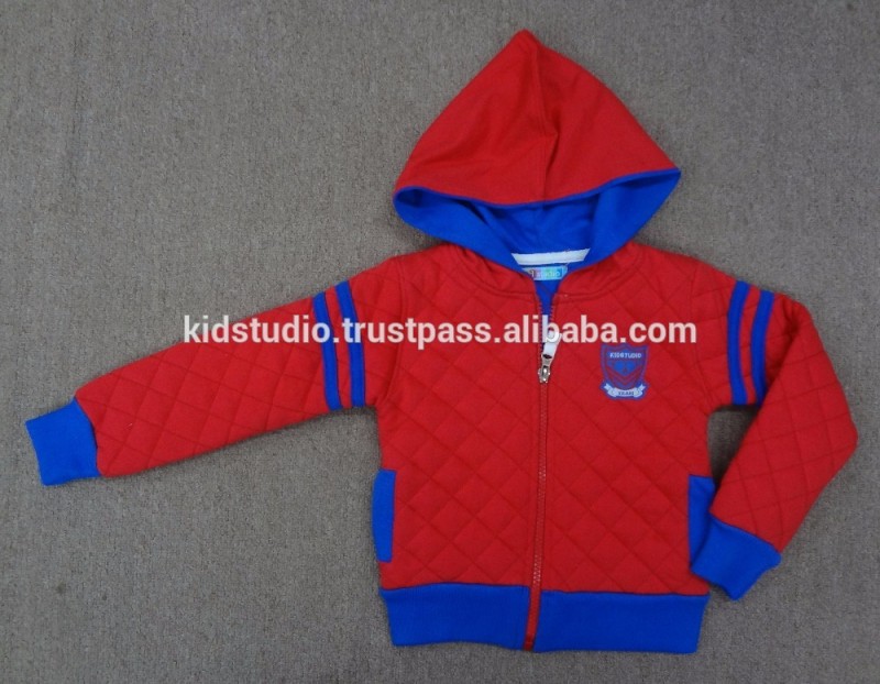 赤キルティングジャケットの長い袖&フードのための子供(男の子)-キッズ服　ジャケット問屋・仕入れ・卸・卸売り