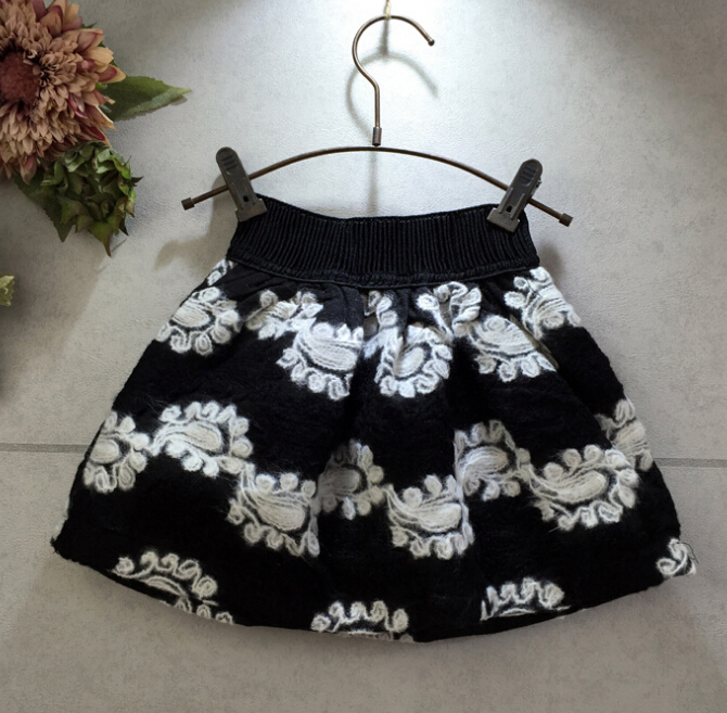 最新の女の子花スカート新しい短いスカート-ジュニア服（女）スカート問屋・仕入れ・卸・卸売り