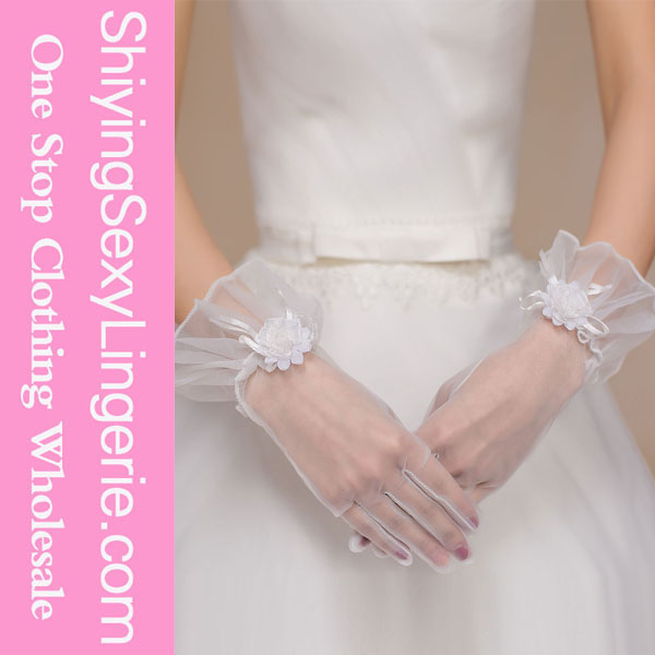 カスタムデザインオフホワイト薄手のチュール手首の長さの手袋指なしのレースの花嫁の手袋-ウエディンググローブ問屋・仕入れ・卸・卸売り