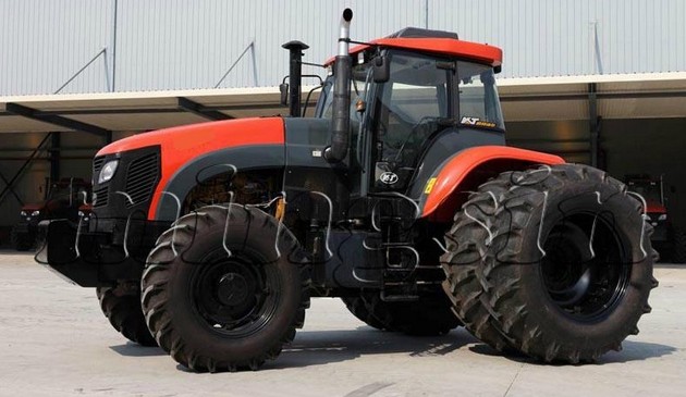 KT-1604 160hpの四輪駆動の農場トラクター-トラクター問屋・仕入れ・卸・卸売り