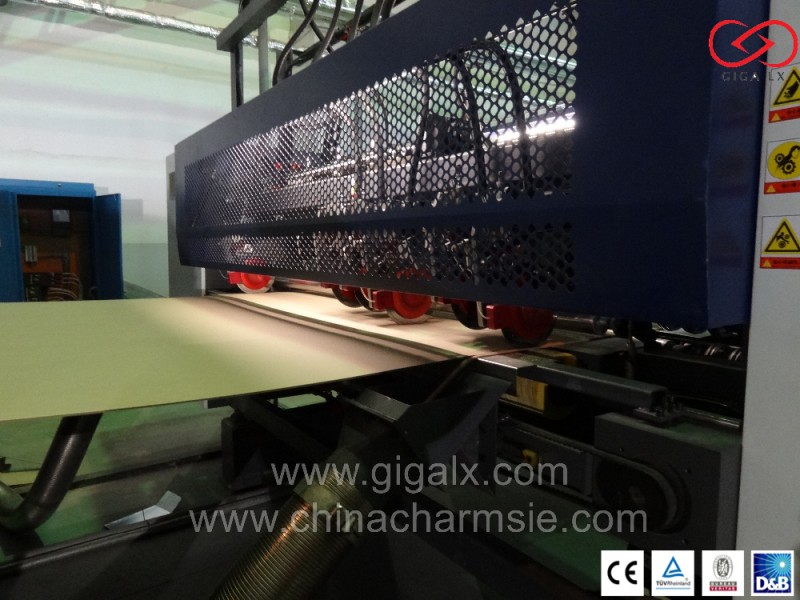 Nc高速ギガlxc-250automitic薄い刃スリッタースコアラー段ボール段ボールの切断および製造機-紙製造機械問屋・仕入れ・卸・卸売り